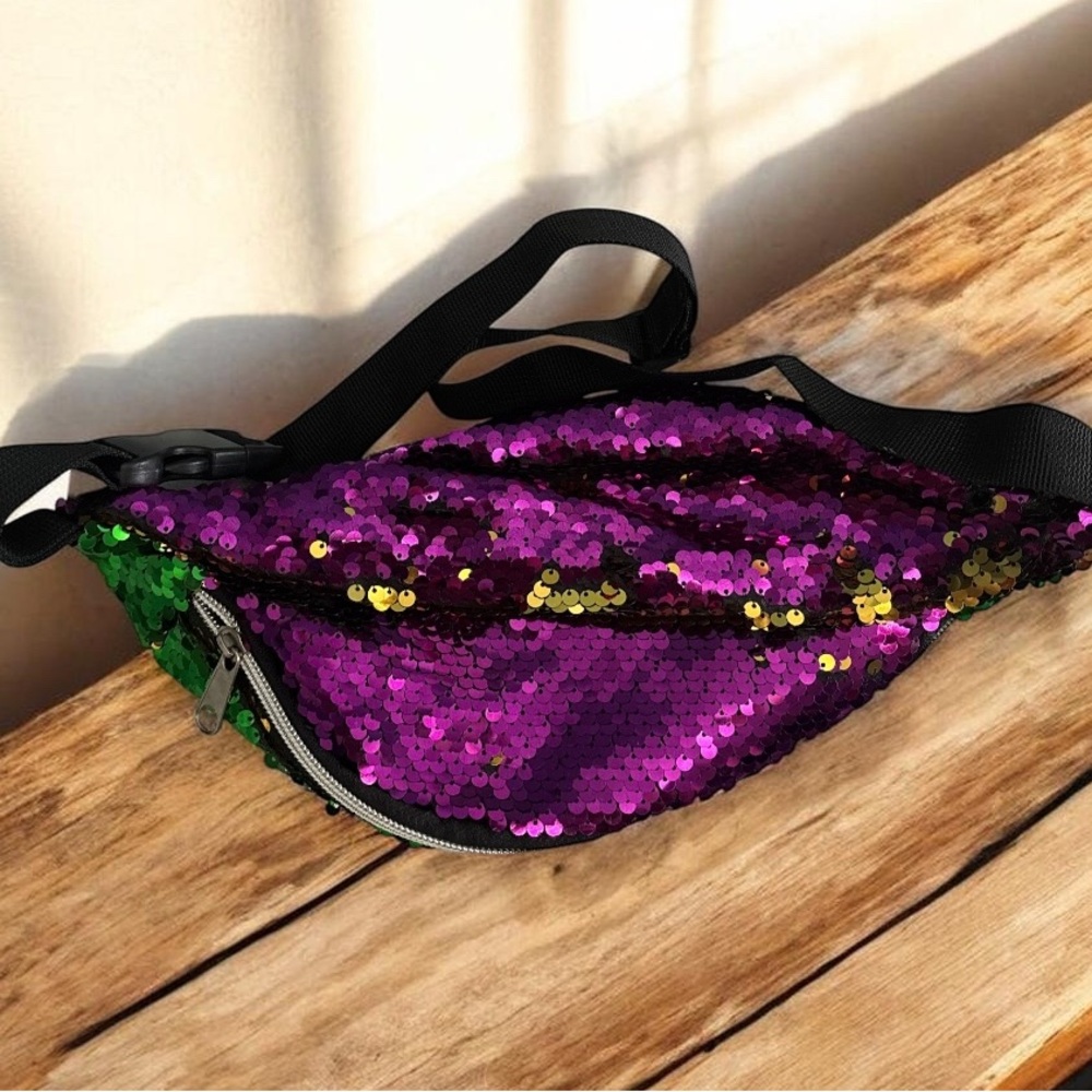 2 Mardi Sequin and Holographic Fanny Packs - Picture 6 of 11